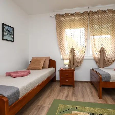 Oasis House * Kladovo