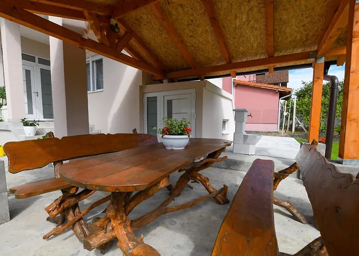 Oasis House Tatil Evi *